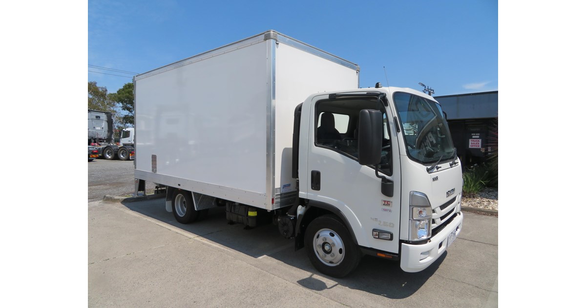 2022 ISUZU NNR45-150 PANTECH. for sale