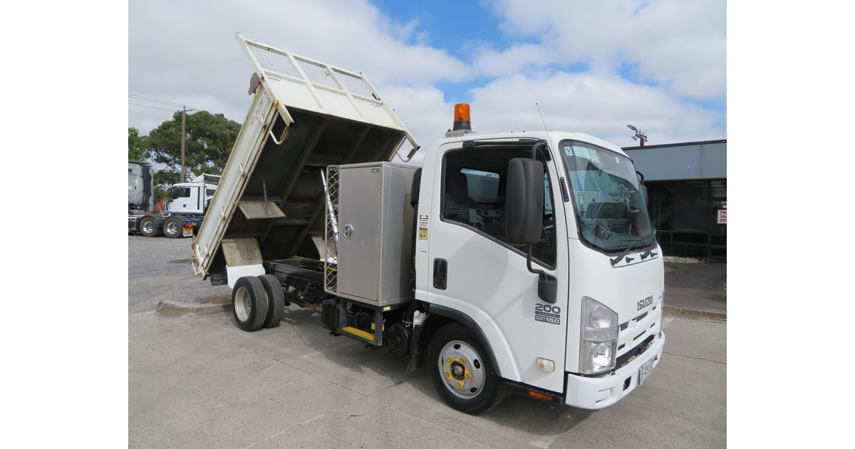 2012 ISUZU NLR200 MEDIUM TIPPER. for sale (refcode TA1208853)