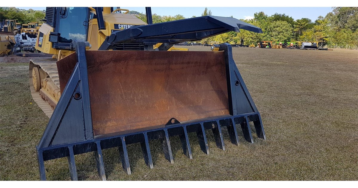 2024 CATERPILLAR STICK RAKE for sale (refcode TA1217691)