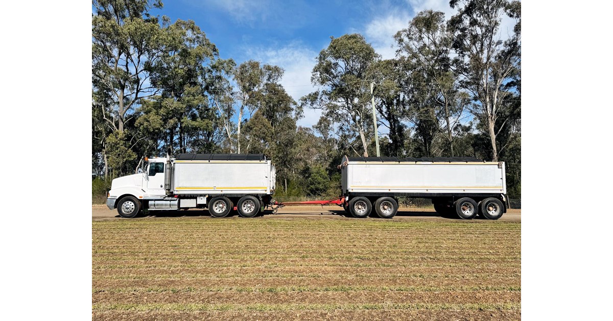 2001 KENWORTH T404 for sale (refcode TA1233181)