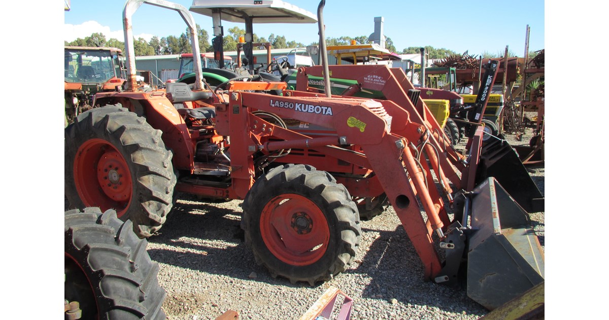 KUBOTA L4850 TRACTOR for sale (refcode TA1233610)