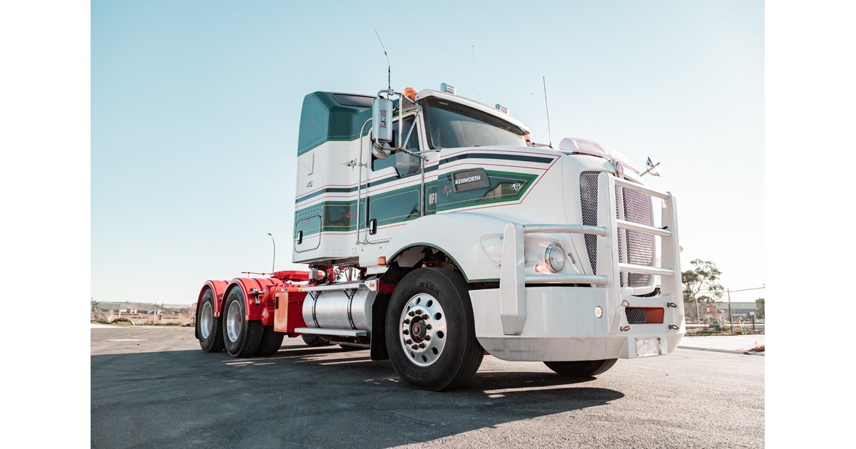 2013 KENWORTH T403 for sale (refcode TA1272950)