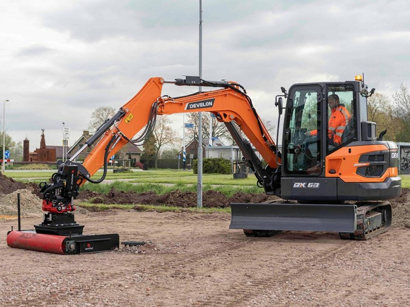 Develon launches two new mini excavators and 100-tonne excavator