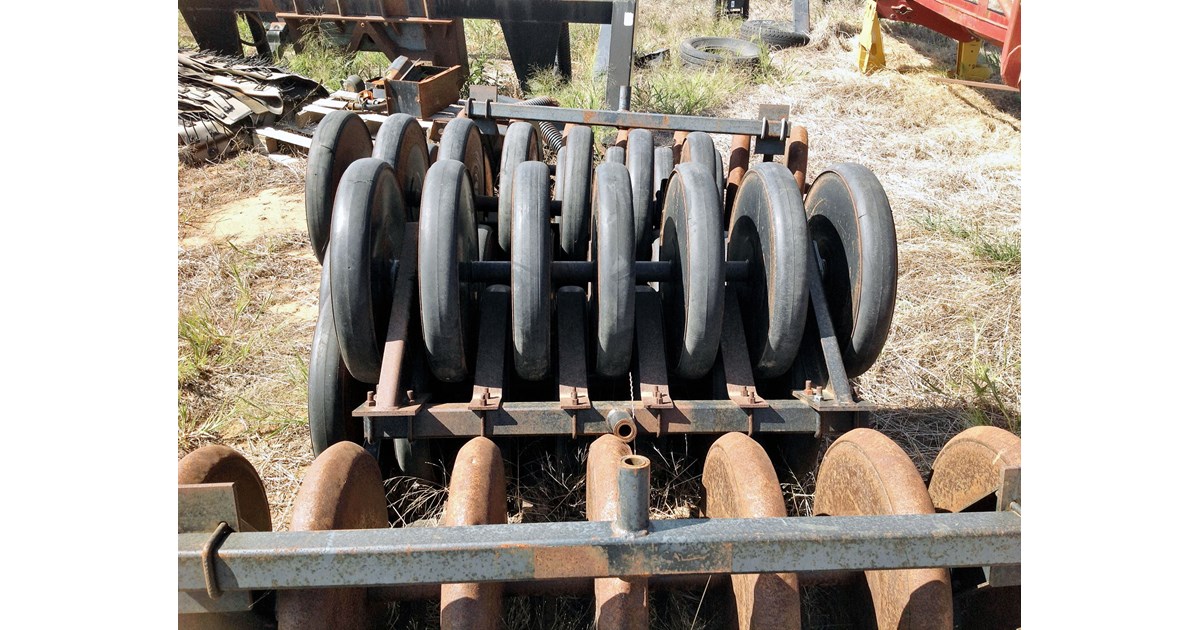 JOHN DEERE 737 Gang Press wheels for sale (refcode TA606023)