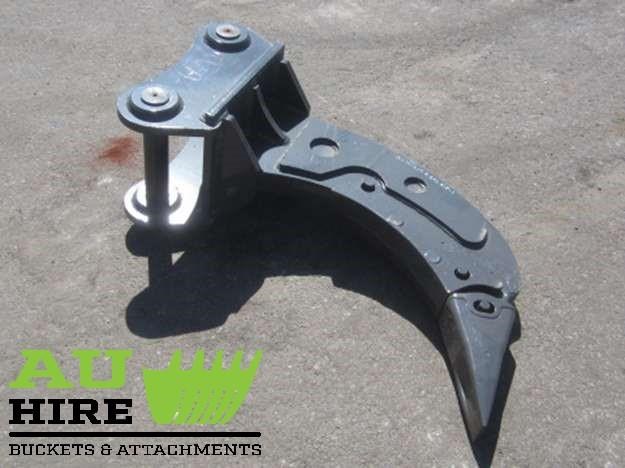 AU BUCKETS RIPPER WITH TOOTH AND SHROUD for hire