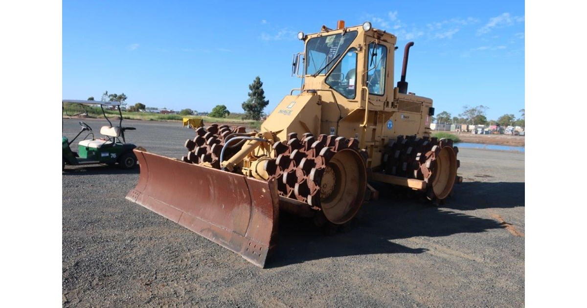CATERPILLAR 816 for sale (refcode TA1022027)