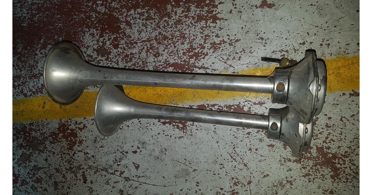 KENWORTH AIR HORNS KENWORTH for sale (refcode TA1045544)