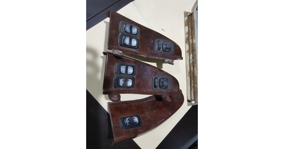 FREIGHTLINER ARGOSY ELECTRIC WINDOW/MIRROR SWITCH FREIGHTLINER ARGOSY