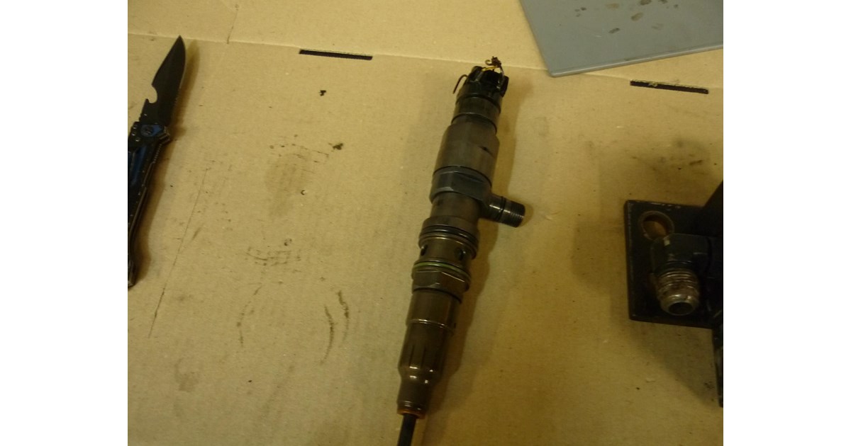 DETROIT DD15 INJECTORS SUIT A4720701187 DETROIT DD15 A4720701187 for sale