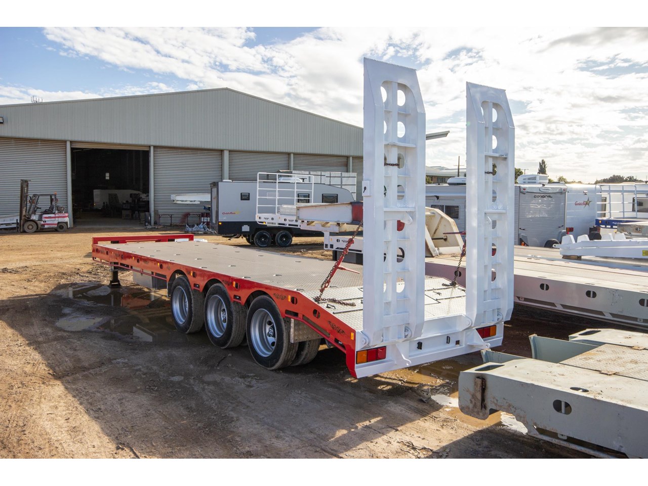 FREIGHTMORE TRANSPORT 2023 STOCK FREIGHTMORE TRI AXLE TAG TRAILER for sale