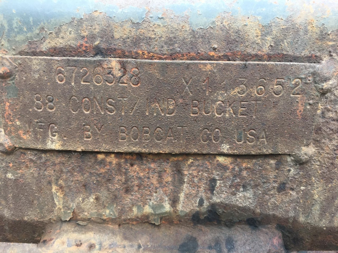 BOBCAT WIDE BUCKET 2.2 for sale