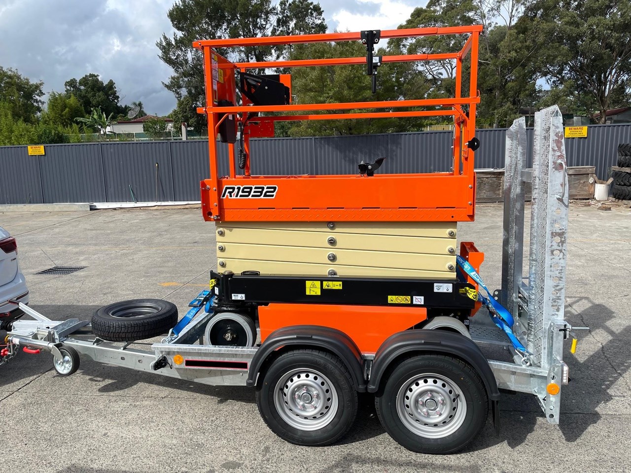 2022 JLG 1932R WITH GALVANISED TRAILER for sale