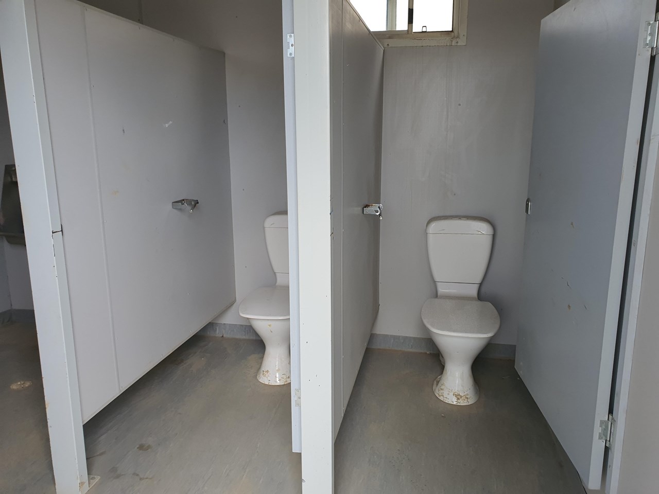 E I GROUP PORTABLES USED 3.6M X 3M TOILET BLOCK for sale