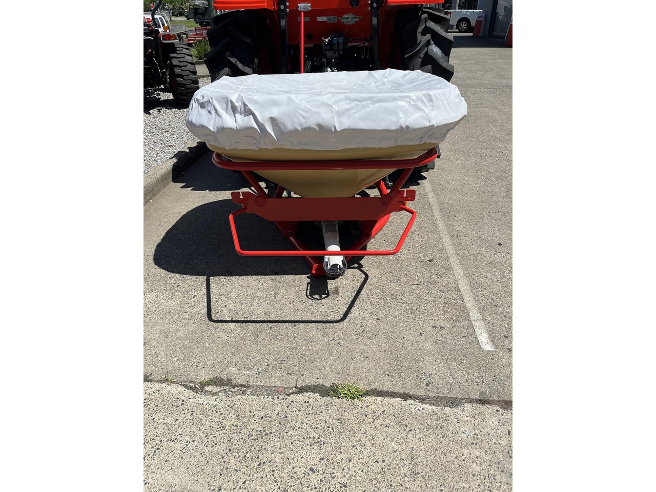 VICON PENDULUM SPREADER for sale