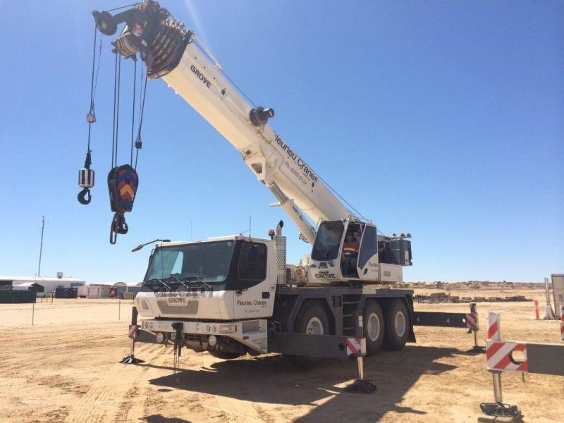 GROVE GMK5150L for hire (refcode TA1175912)