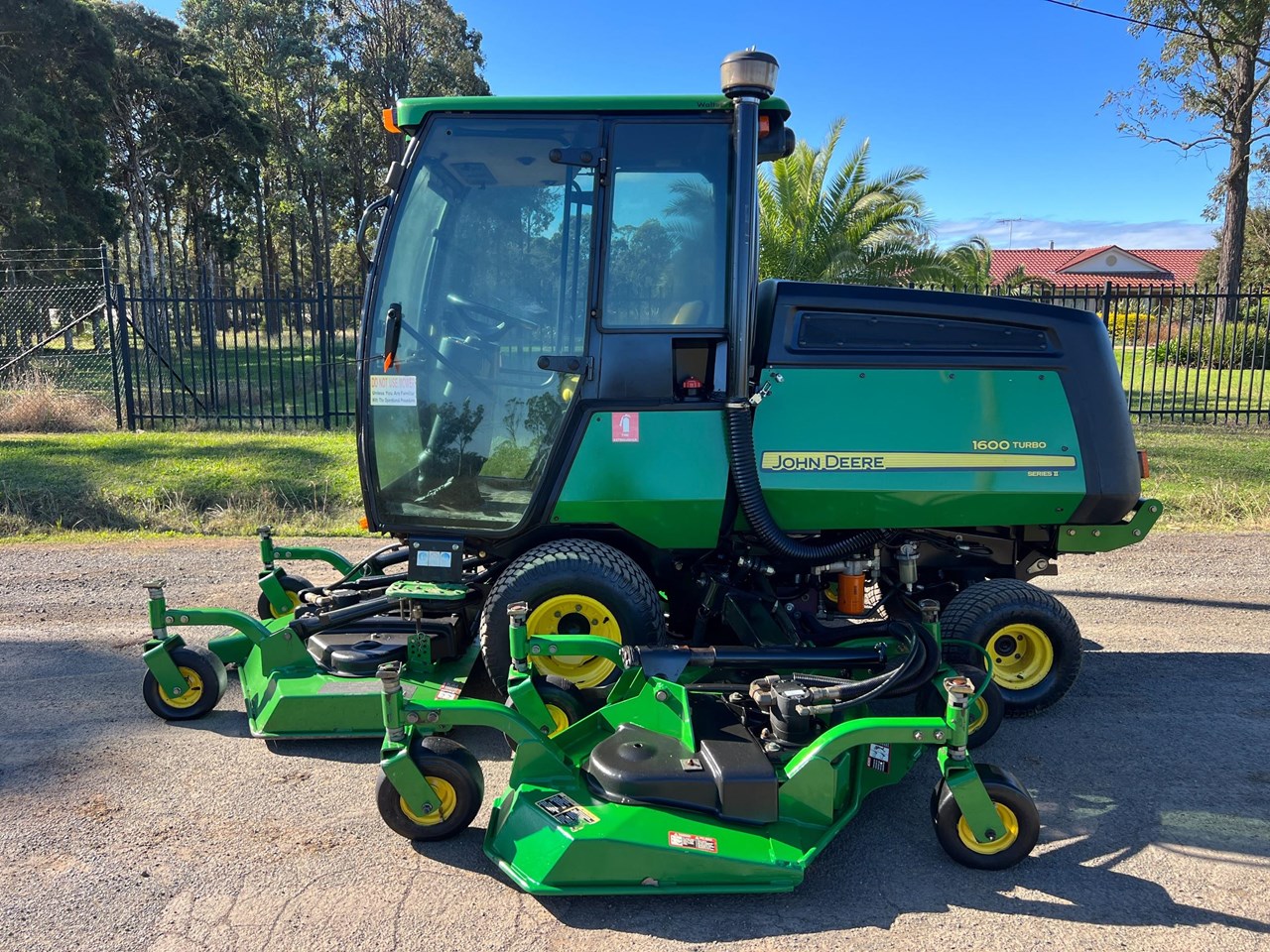 John deere discount 1600t for sale