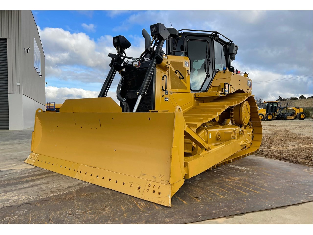 2022 CATERPILLAR D6 NEXT GEN LGP For Sale 2022-caterpillar-d6-next-gen-lgp-for-sale