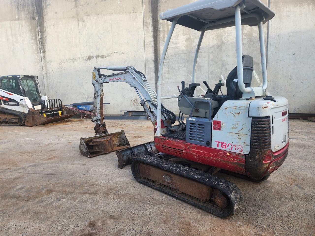 T1901045616 Takeuchi Original main image 1