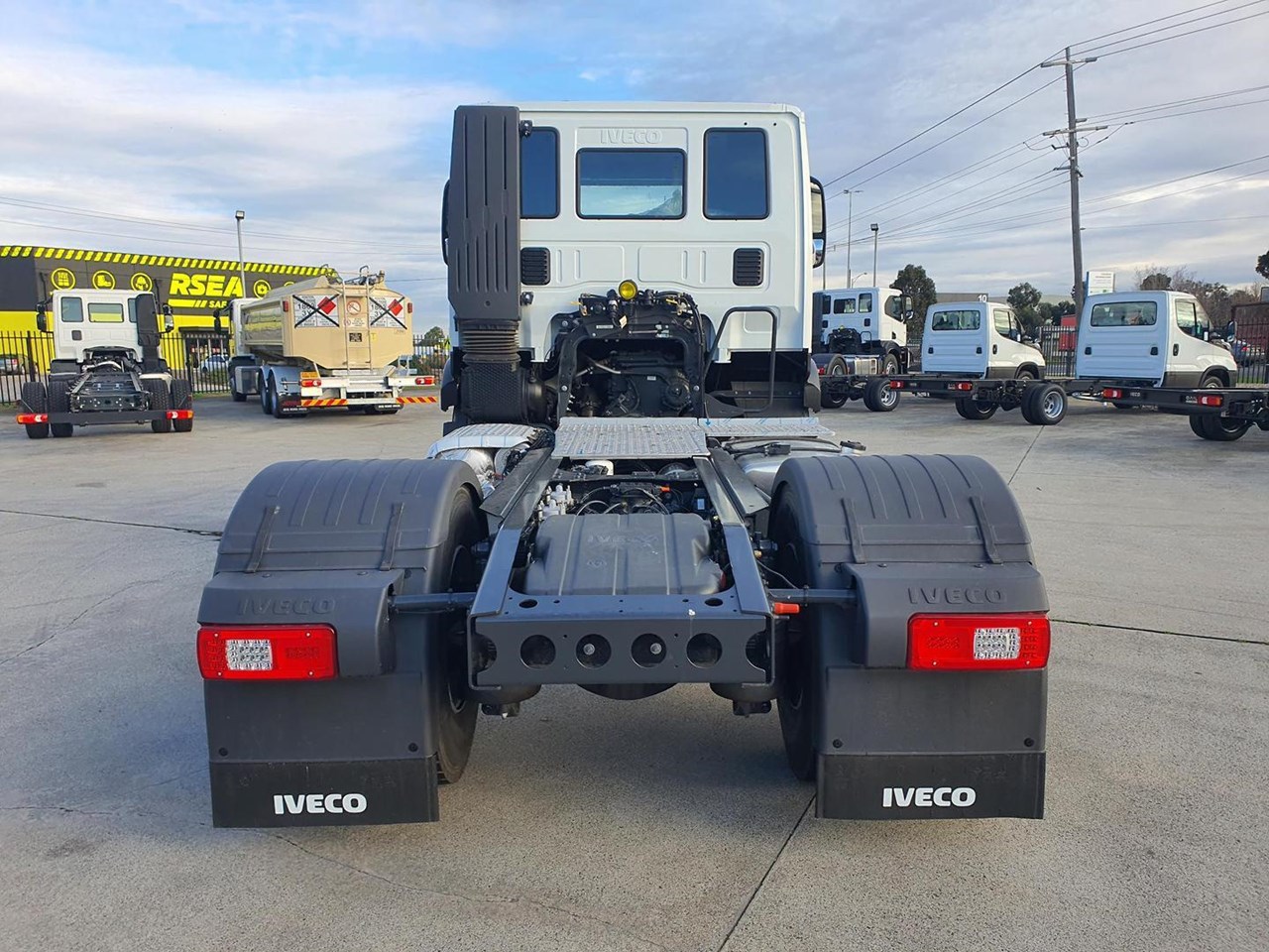 2023 IVECO SWAY for sale