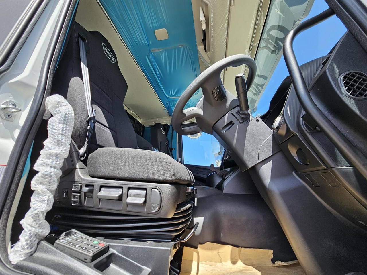 2023 IVECO SWAY for sale