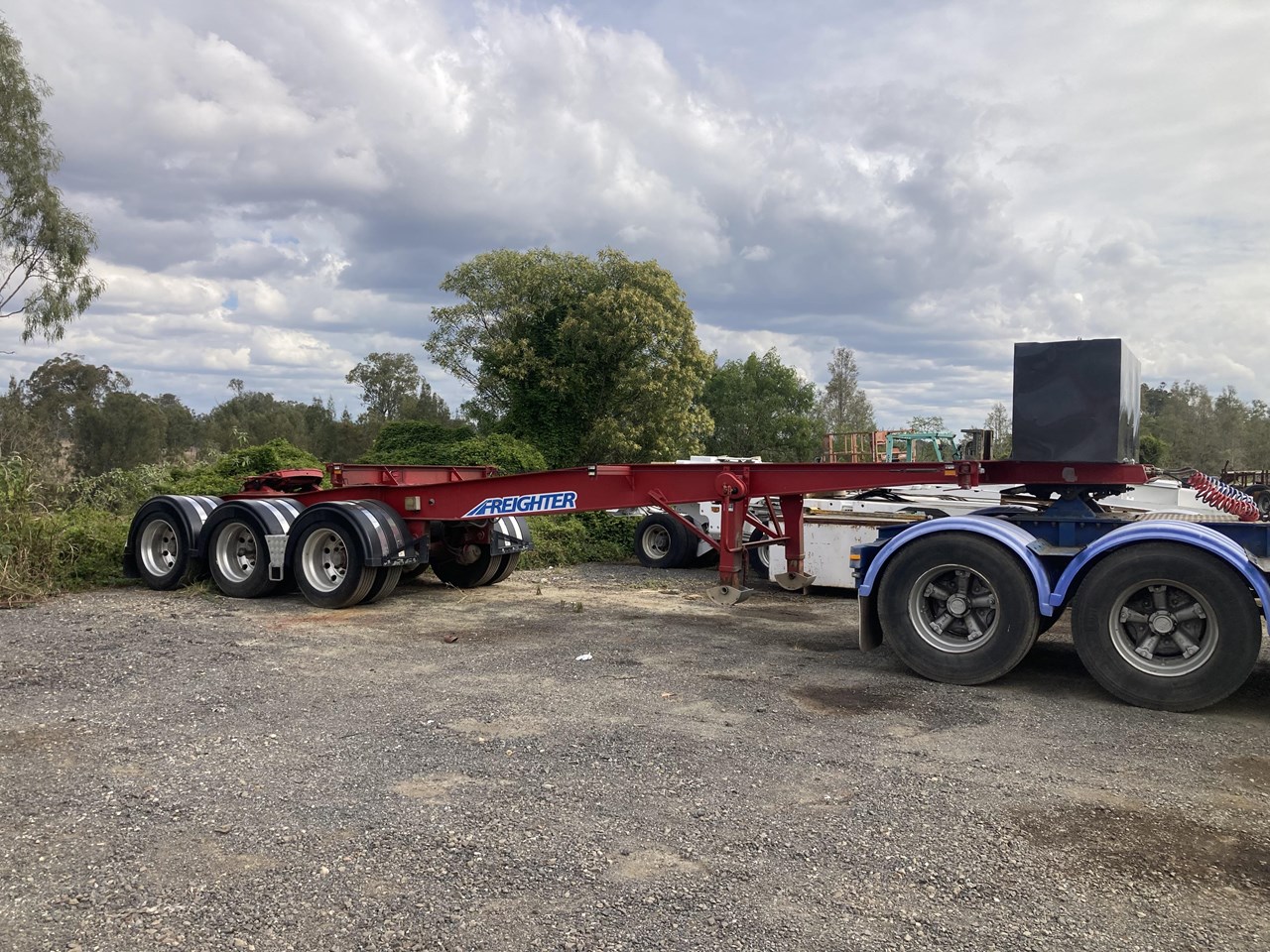 2006 FREIGHTER TRI AXLE A TRAILER CONTAINER SKEL TRAILER for sale