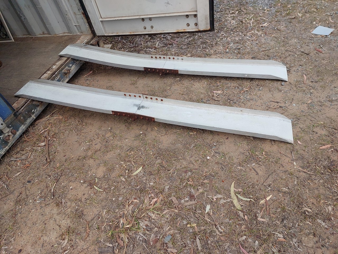 ALUMINIUM FOLDING RAMPS LIGHT DUTY RAMPS for sale