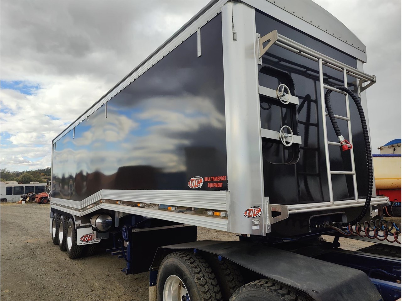 2023 BTE ALLOY GRAIN CHASSIS TIPPER for sale (refcode TA1188761)