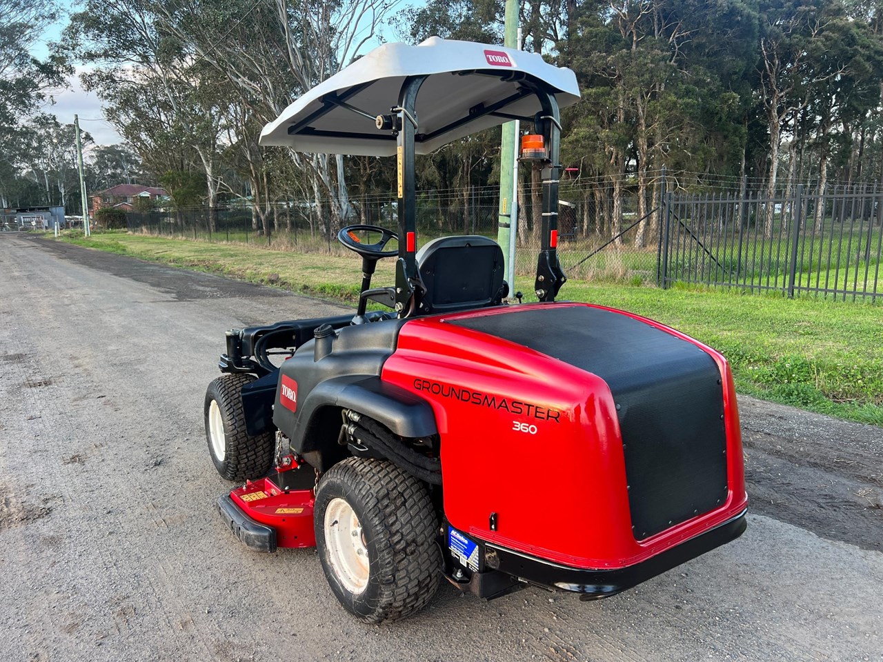 Toro groundsmaster best sale 360 price