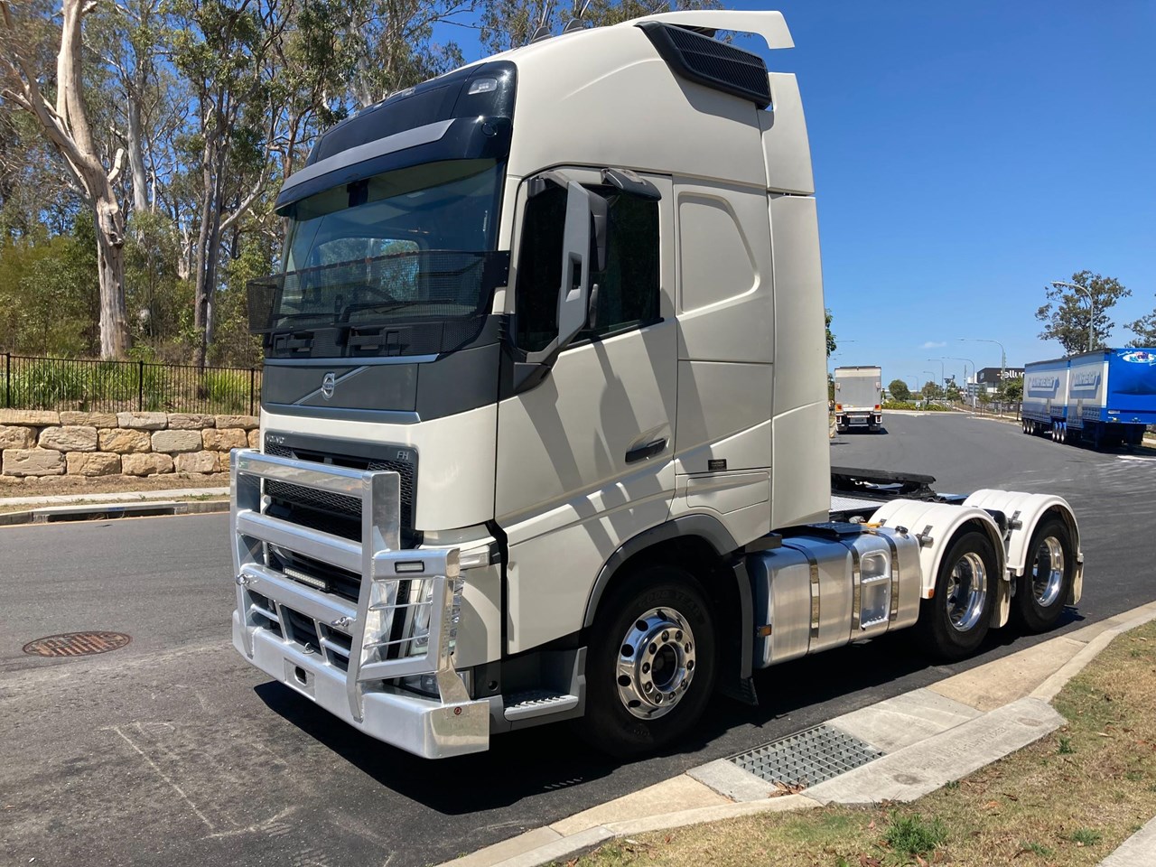 VOLVO FH13 for sale