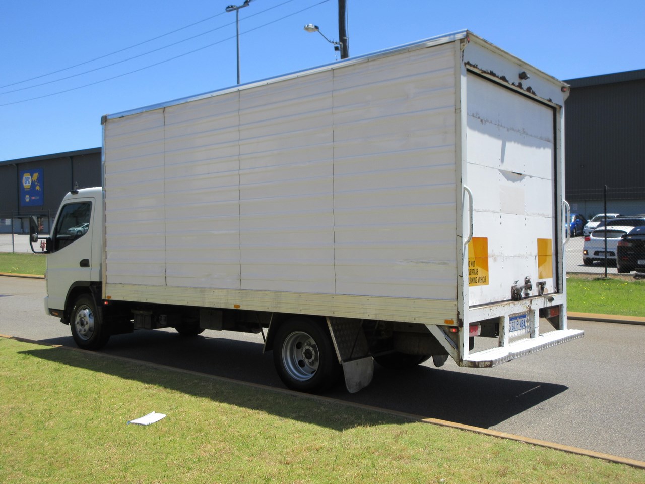 MITSUBISHI CANTER FE83P for sale