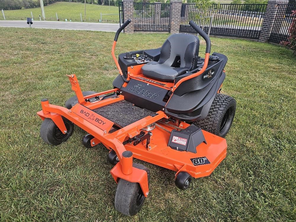 2023 BAD BOY ZT AVENGER 60