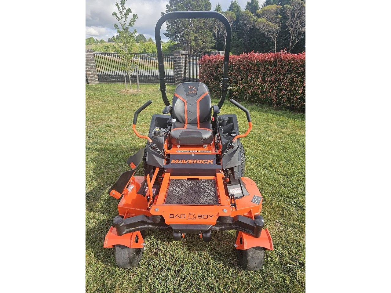 Bad boy hot sale maverick 54