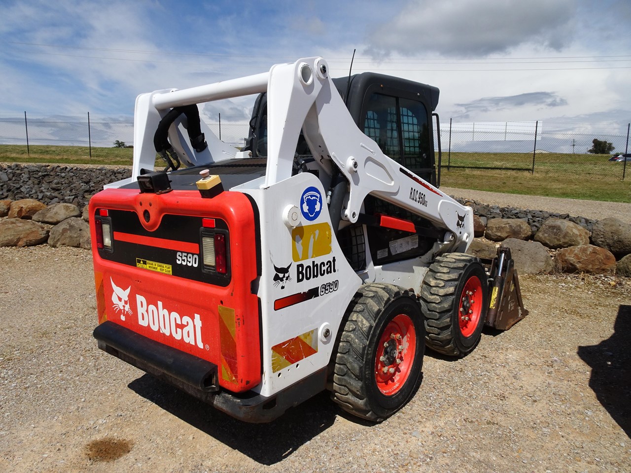 2019 BOBCAT S590 for sale