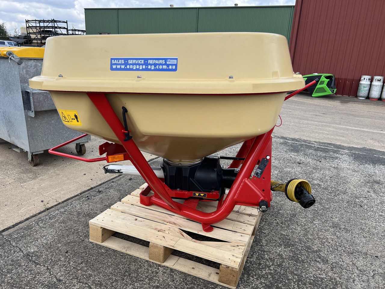 2023 VICON PS754 PENDULUM SPREADER for sale (refcode TA1202059)