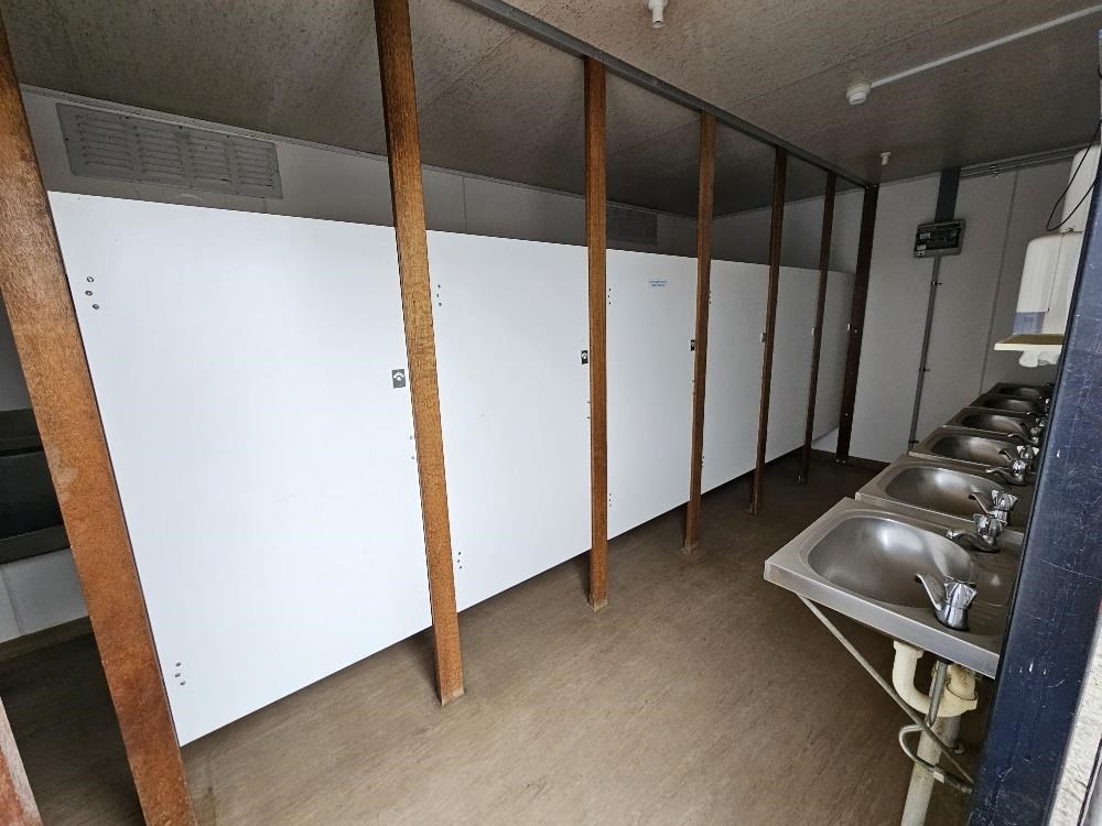 ABLUTION 11 X 3 Atco 11x 3 metre Portable Ablution Block for sale