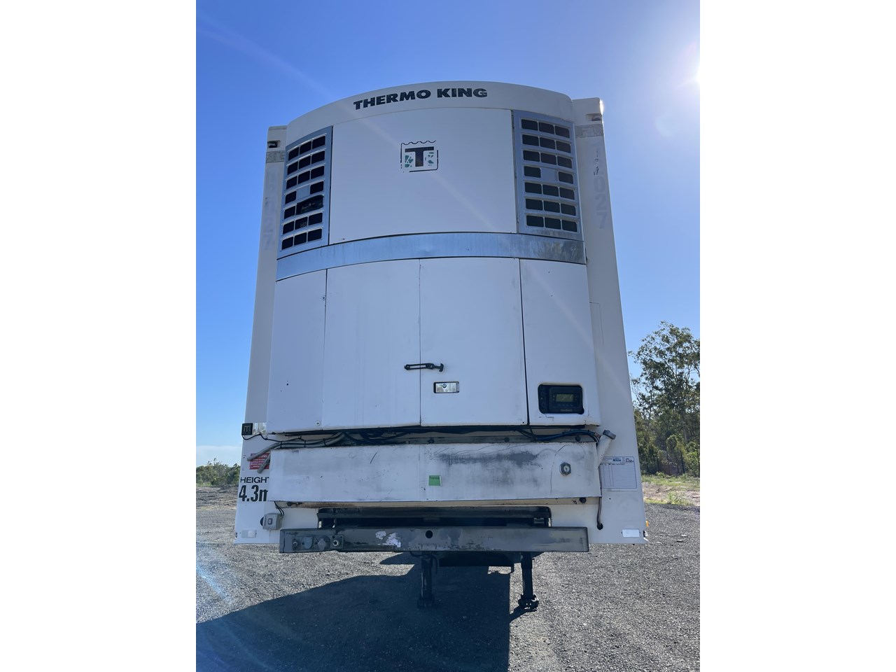 2004 FTE REFRIGERATED A-TRAILER ROLLBACK for sale (refcode TA1203410)