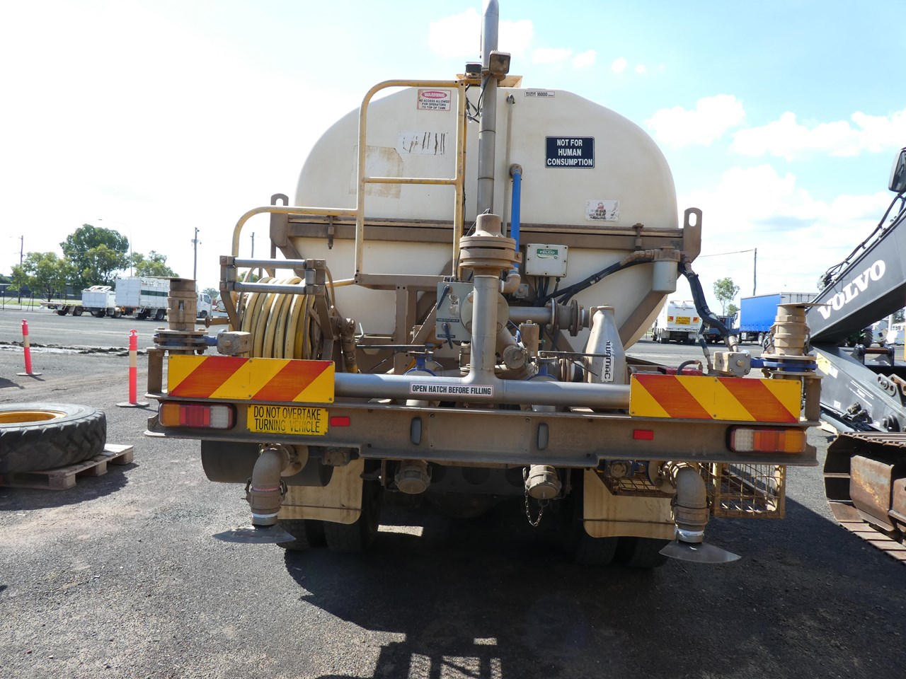 2011 FUSO FS500 for sale (refcode TA1203819)
