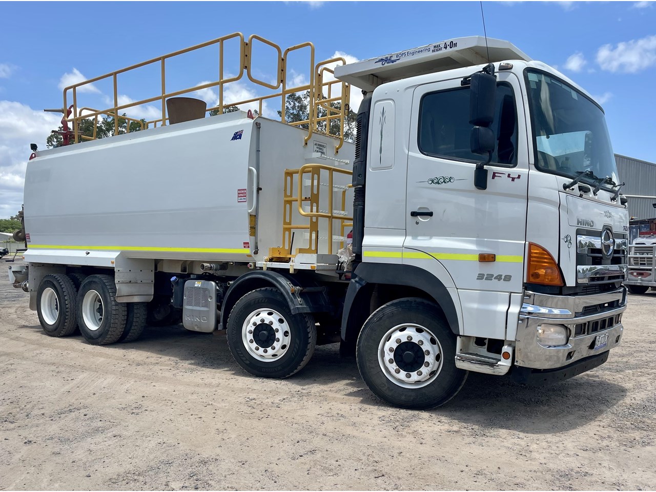 2013 HINO 700 SERIES - FY 3248 3 for sale (refcode TA1205603)