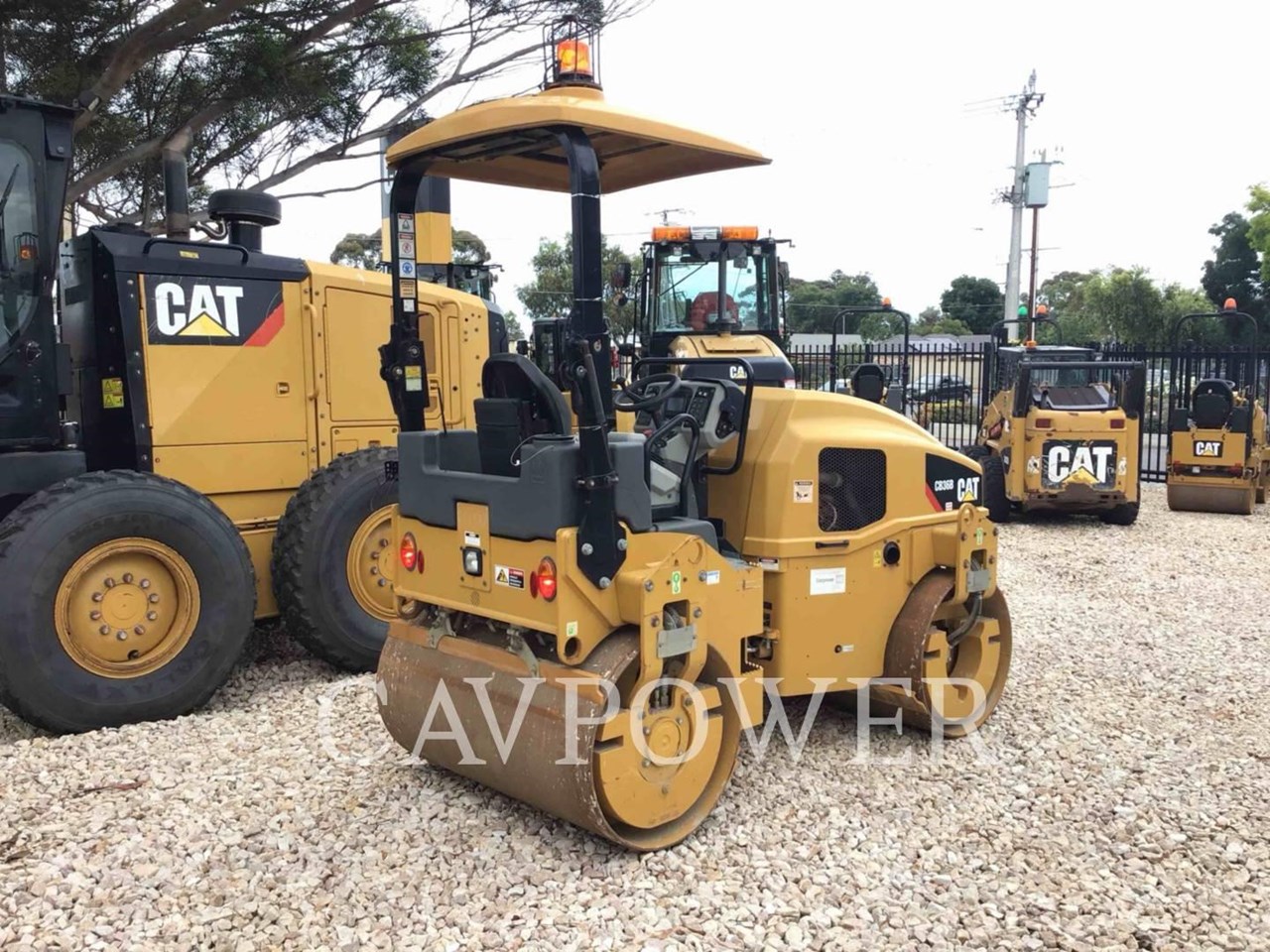 2015 CATERPILLAR CB36B for sale (refcode TA1190468)