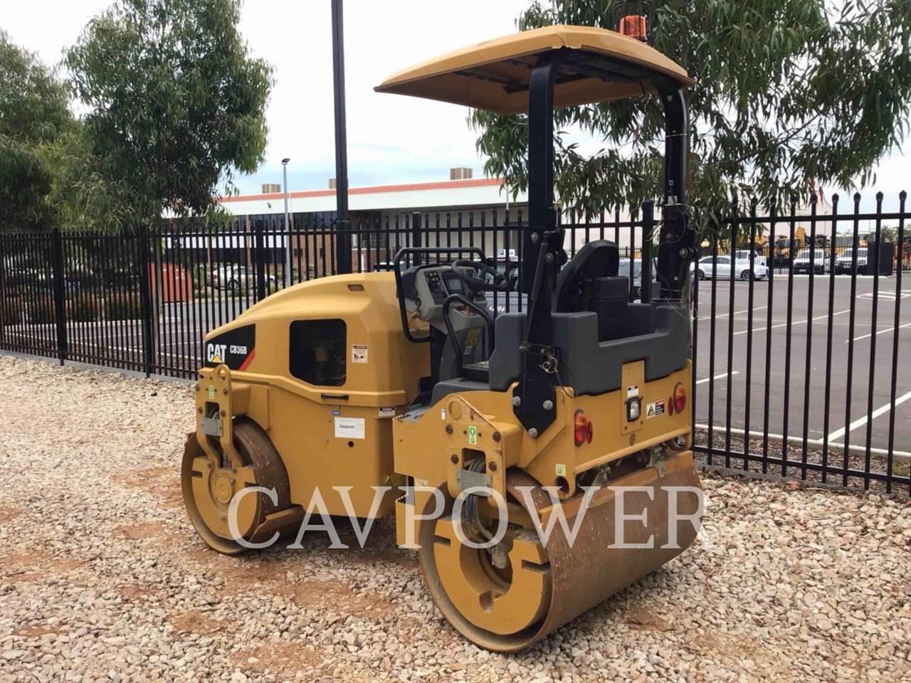 2015 CATERPILLAR CB36B for sale (refcode TA1190468)