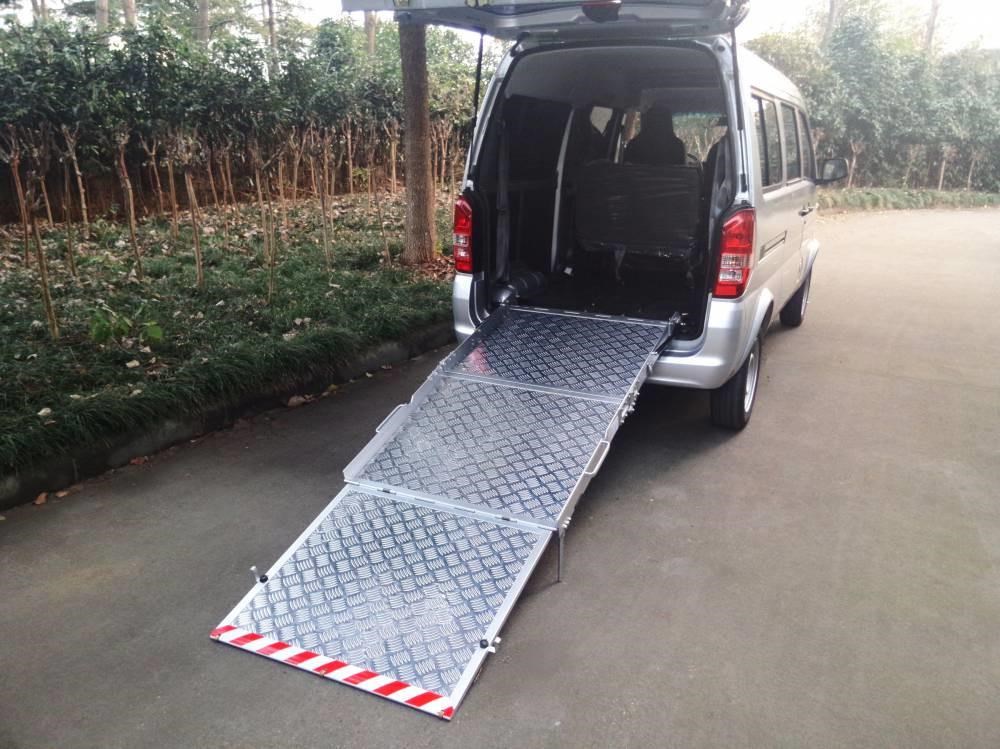 JETLAND 2.7M 350KG MANUAL ALUMINIUM WHEELCHAIR RAMP for sale (refcode ...