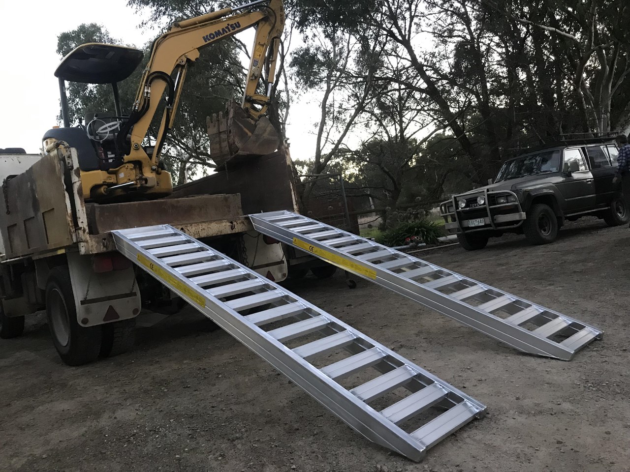 JETLAND 2.5M 5TONNE HEAVY DUTY RUBBER TRACK MACHINERY LOADING RAMPS for ...