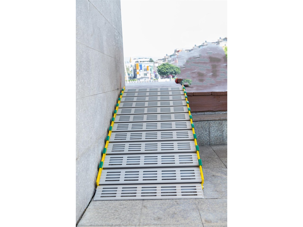 Shape Ramp Rolling JETLAND 1.95M 350KG ROLLING RAMP for sale (refcode TA1214098)