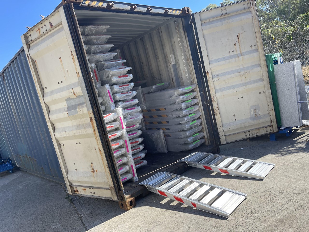 JETLAND 2M 6TONNE CONTAINER LOADING RAMPS for sale (refcode TA1214457)