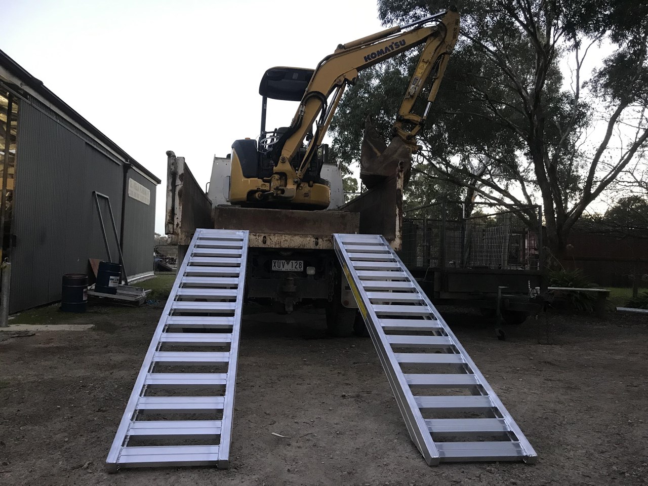 JETLAND 3.3M 4TONNE HEAVY DUTY RUBBER TRACK MACHINERY LOADING RAMPS for ...