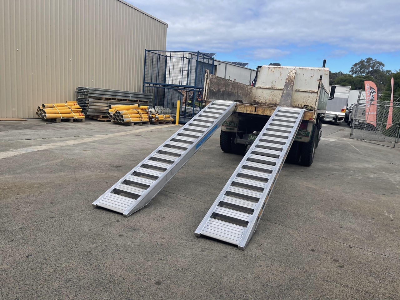 JETLAND 4.2M 12TONNE HEAVY DUTY STEEL TRACK,RUBBER PADS ON STEEL,RUBBER ...