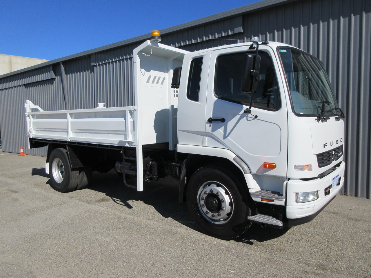FUSO FIGHTER 1627 TIPPER for sale (refcode TA1221177)