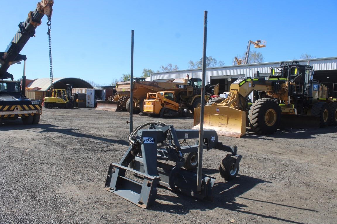 2014 DIGGA MI GRADER 84 for sale (refcode TA1283216)