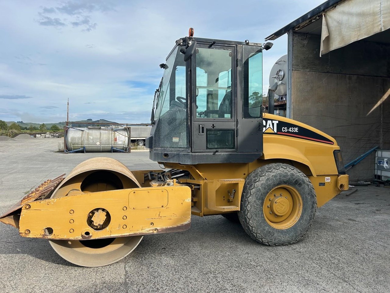 2007 CATERPILLAR CS433 E for sale (refcode TA1314746)