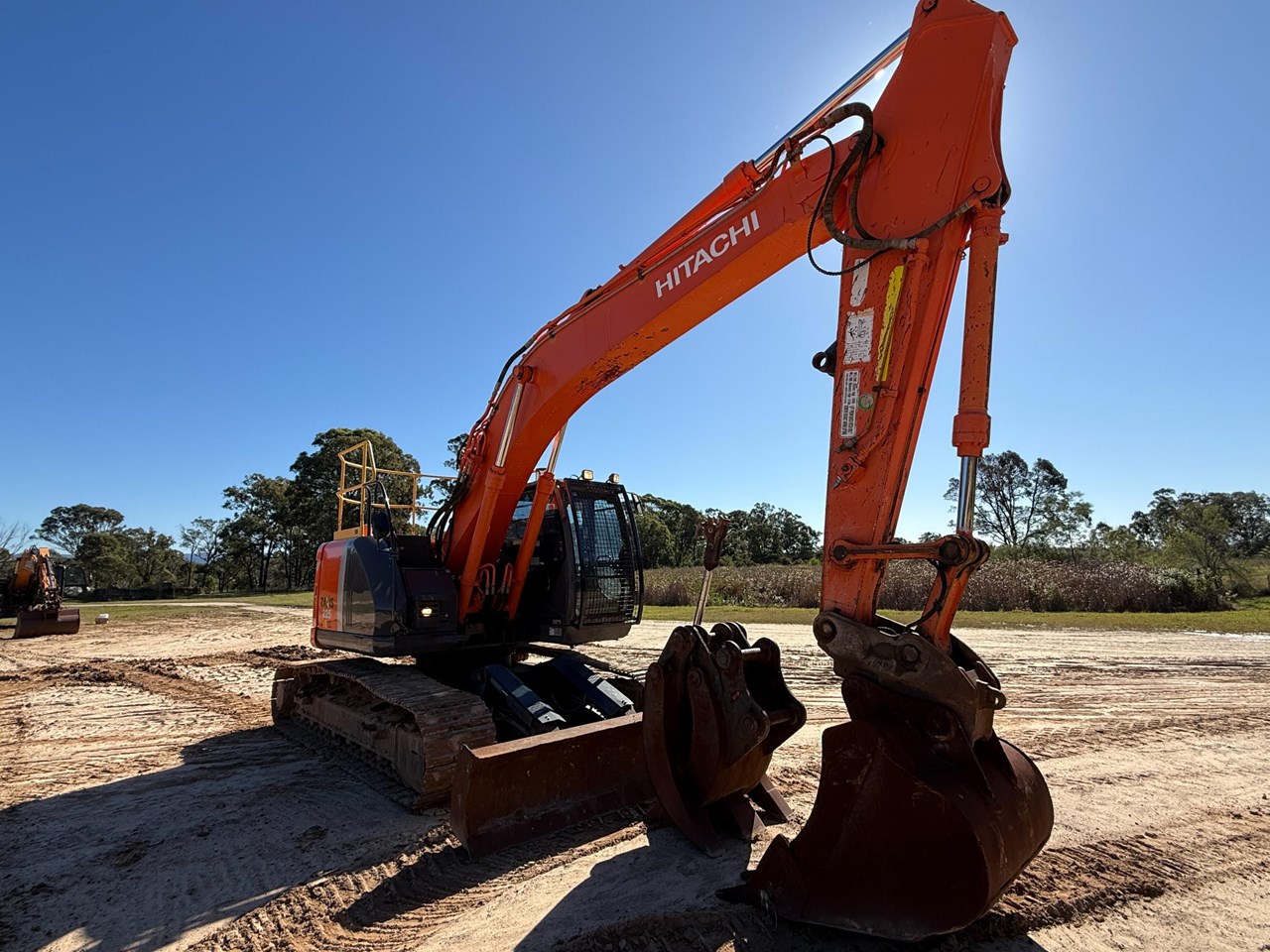 2015 HITACHI ZX255US USLC for sale (refcode TA1322862)